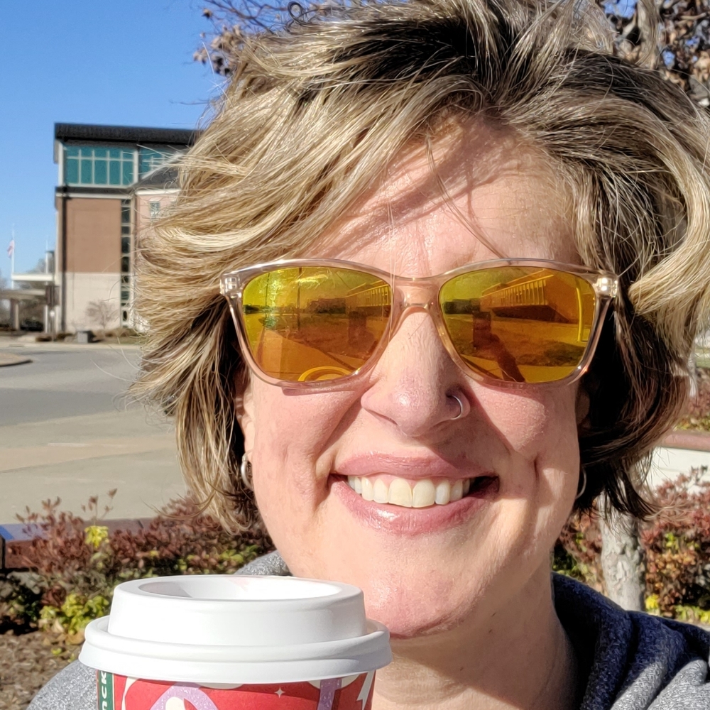 Mostly women's clothes...at low, loooow prices!!!